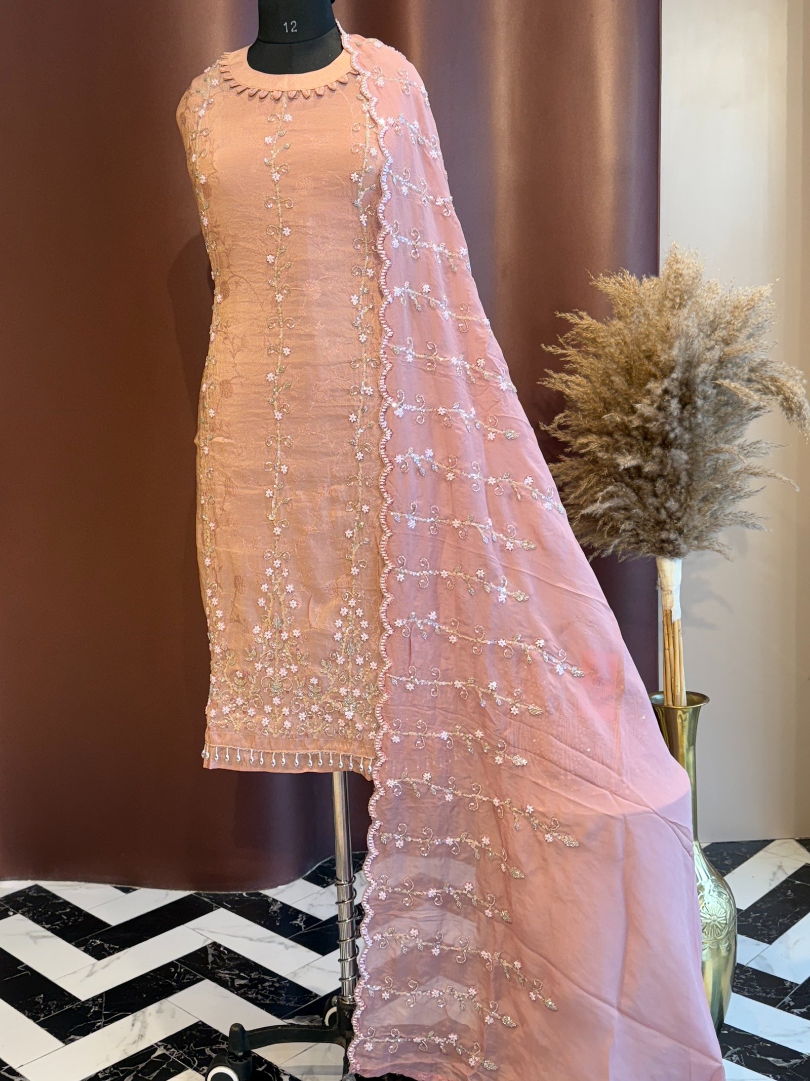 Handwork silk unstitched suit