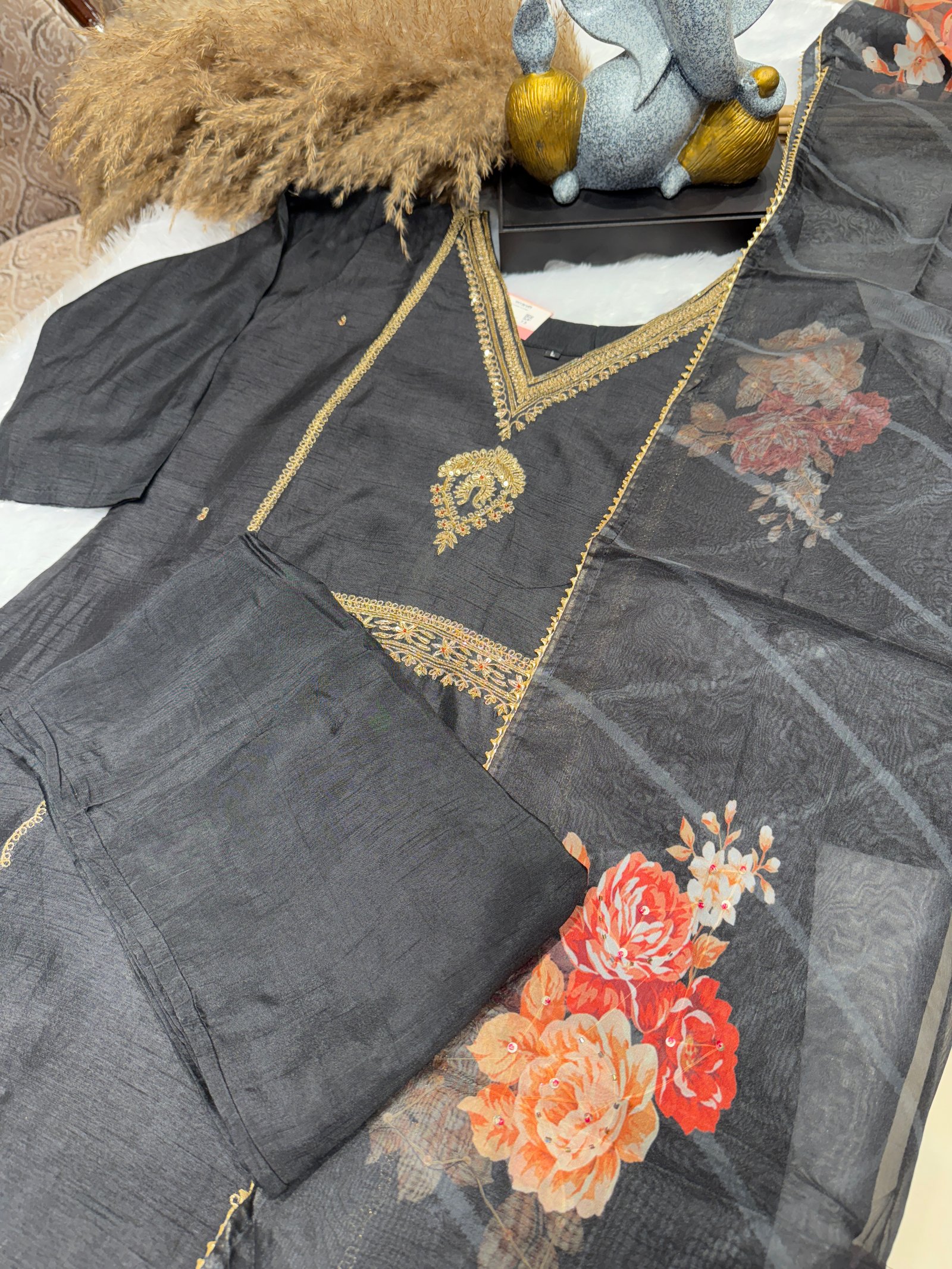Zari black kurta set